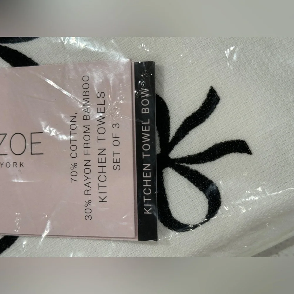Rachel Zoe BOW Kitchen Towels - Picture 5 of 7